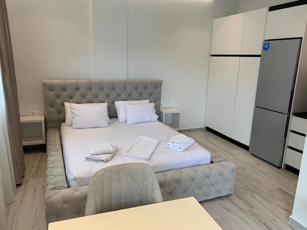 Delfin Apartments Sarande Luaran gambar