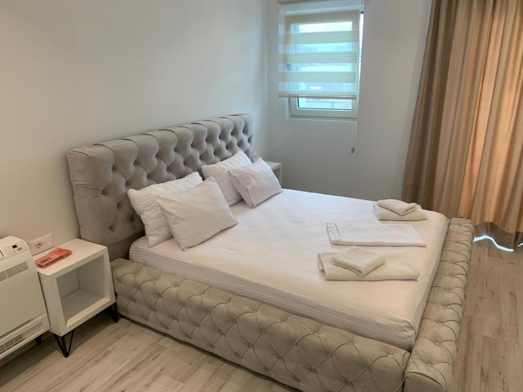 Delfin Apartments Sarande Luaran gambar
