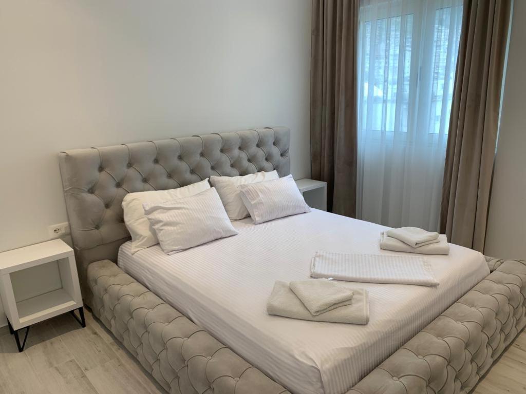 Delfin Apartments Sarande Luaran gambar