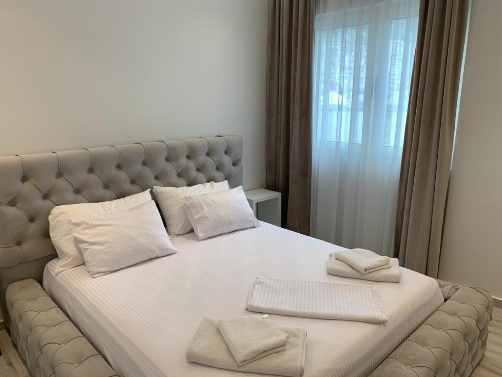 Delfin Apartments Sarande Luaran gambar